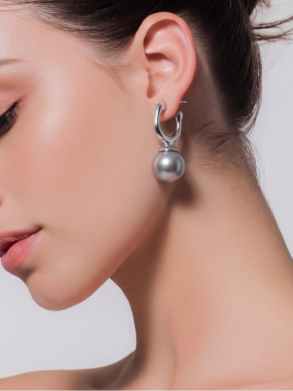 NWT Pearl Drop Earrings Kate Spade.
